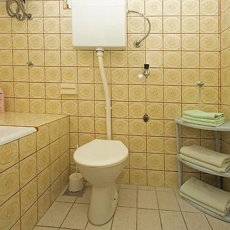 Apartment Julija *