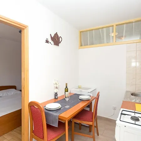 Apartamento Julija *